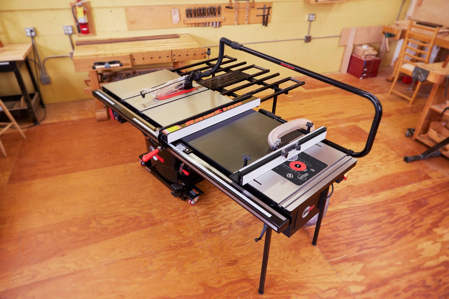 SawStop® 52" Professional Cabinet Saw | Profession T-Glide Fence System | PCS175-TGP252