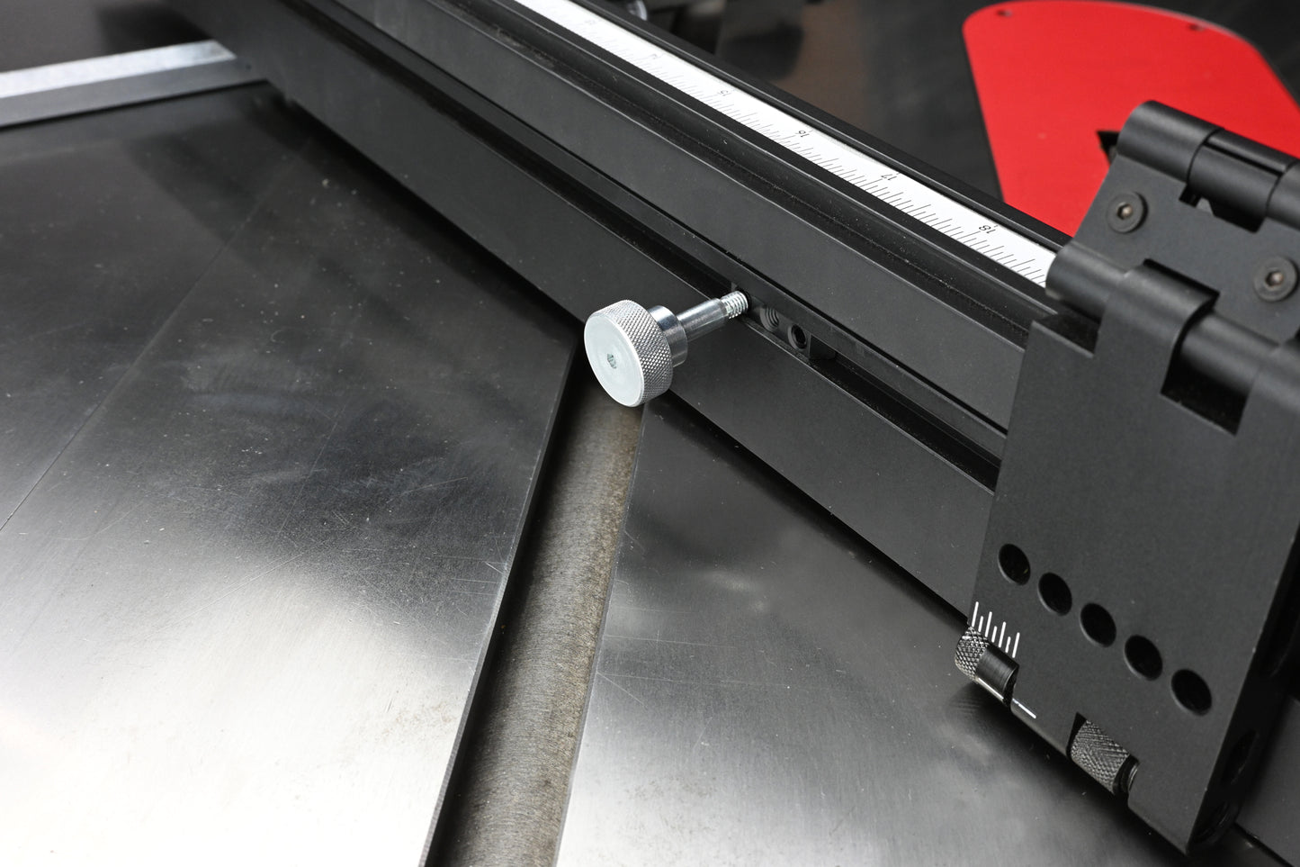 SawStop® Revolution Miter Gauge | TSA-RMG