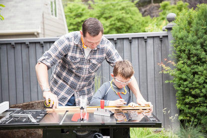 SawStop® 52" Contractor Saw | Profession T-Glide Fence System | CNS175-TGP252